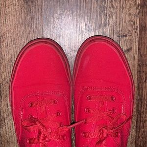 Low top red vans